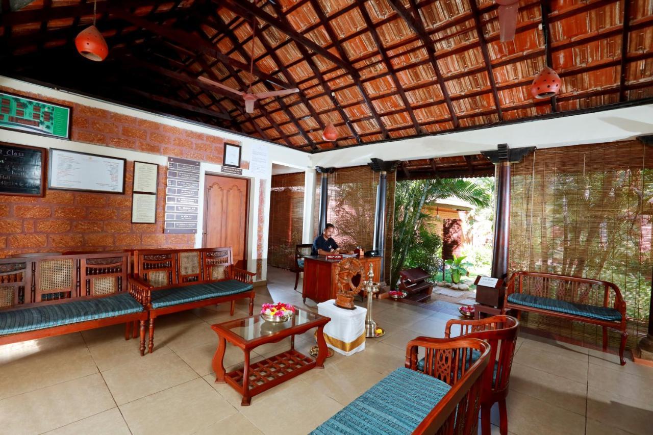 The Nattika Beach Resort Thrissur Buitenkant foto