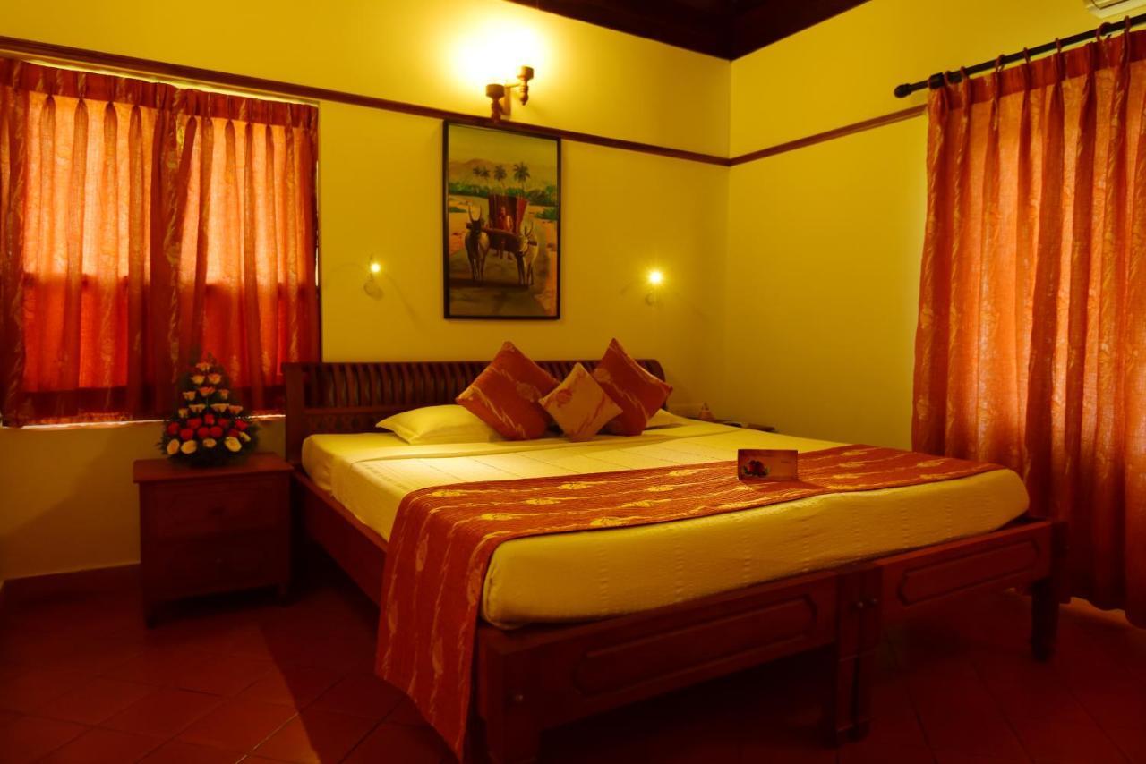 The Nattika Beach Resort Thrissur Buitenkant foto