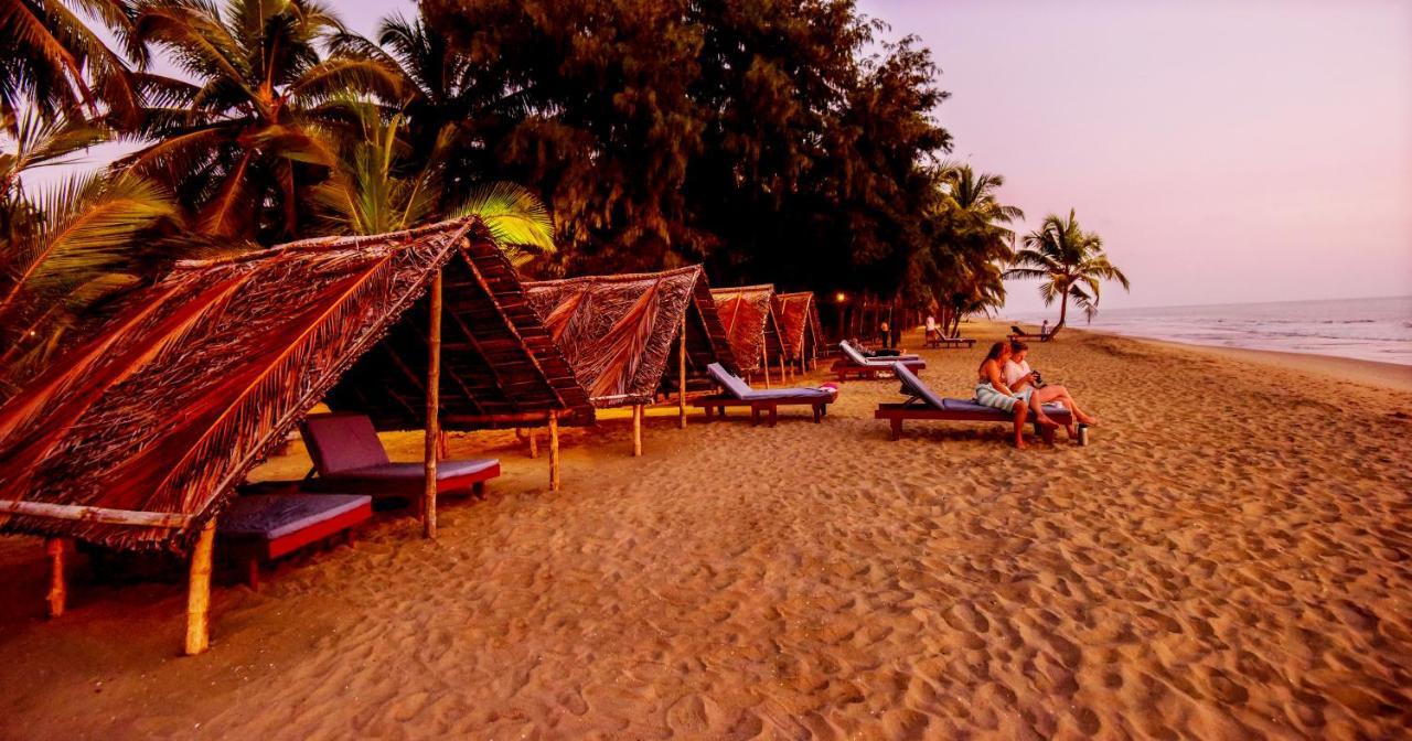 The Nattika Beach Resort Thrissur Buitenkant foto