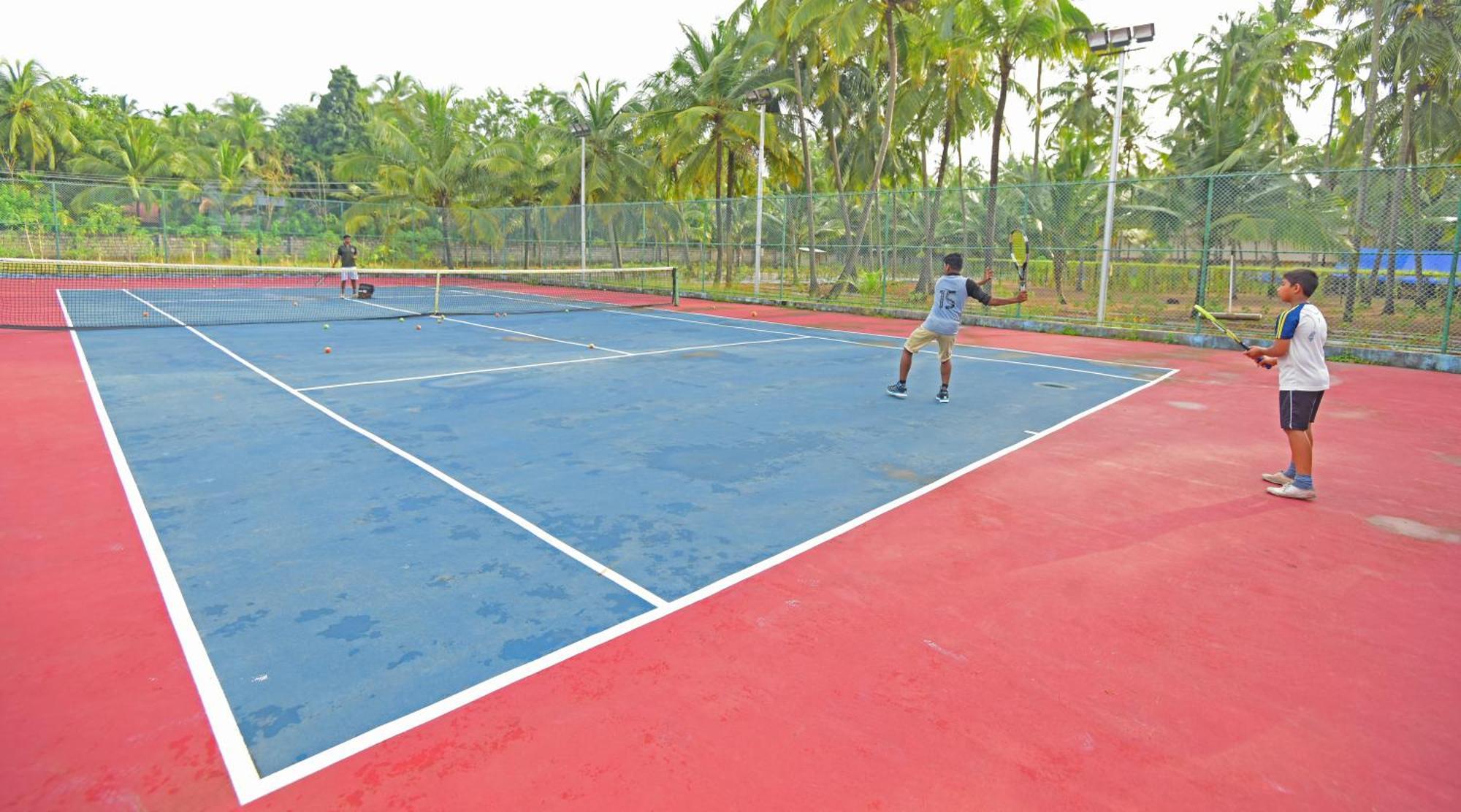 The Nattika Beach Resort Thrissur Buitenkant foto